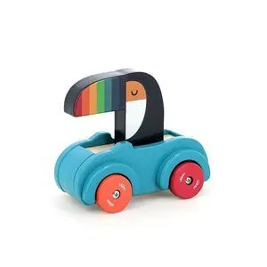 Coche con Tucan