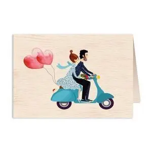 Postal de Madera - Pareja en Moto