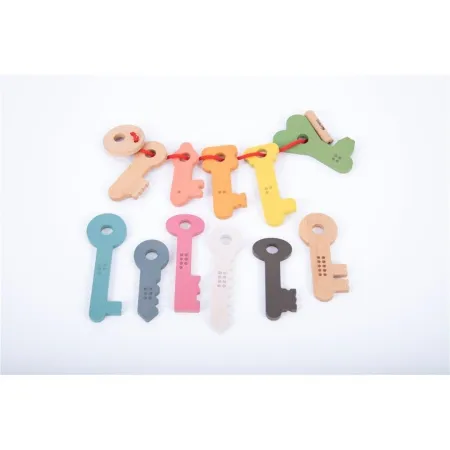 Tickit Llaves Madera Arco Iris para Enhebrar 12 Pzas.