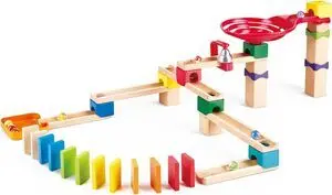 Circuito de Canicas con Domino