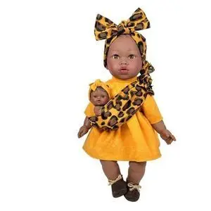 Muñeca Alika con Bebé Vestido Amarillo